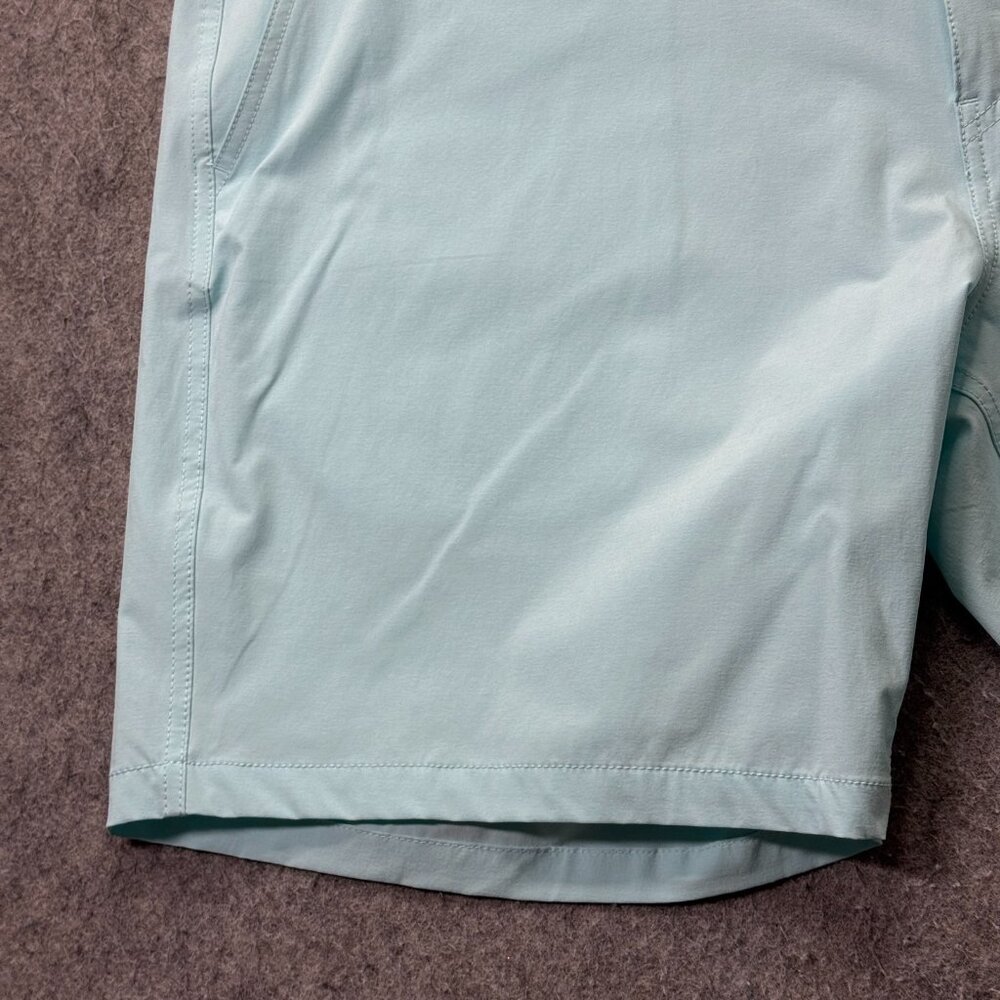Pelagic Mako Hybrid Fishing Shorts Men 40 Blue Solid Stretch Performance 8" - Picture 5 of 14